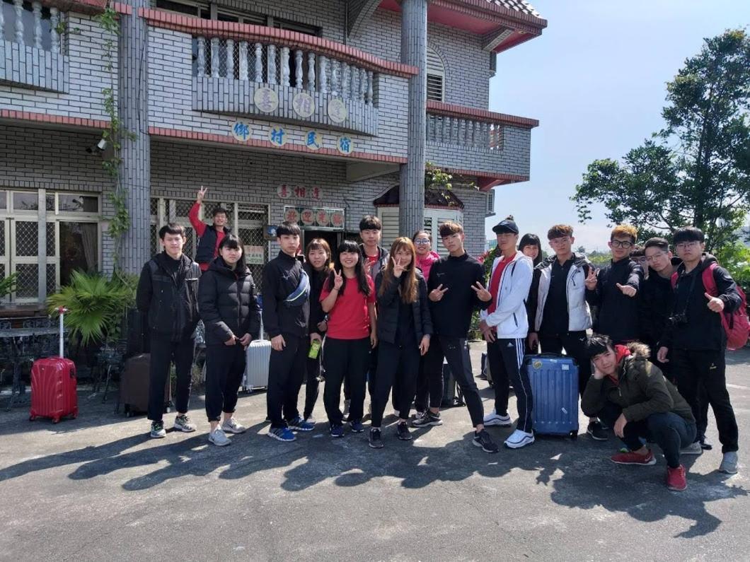 Yilan Xiang Feng Homestay Wujie Buitenkant foto