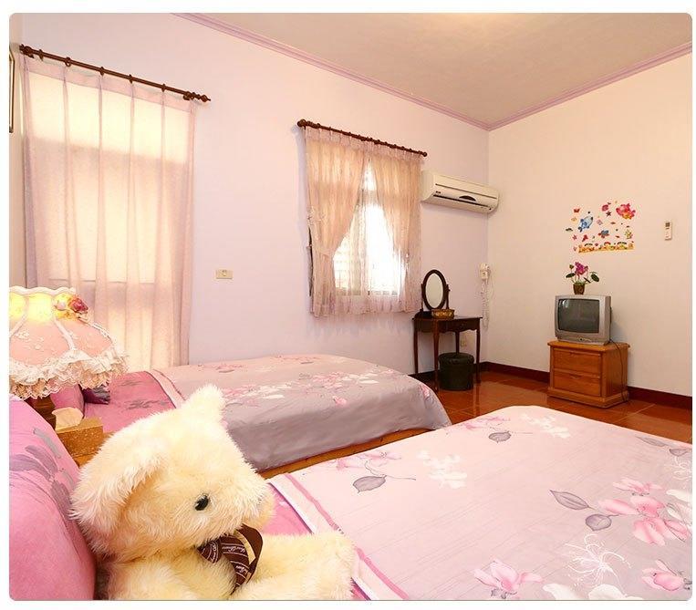 Yilan Xiang Feng Homestay Wujie Buitenkant foto