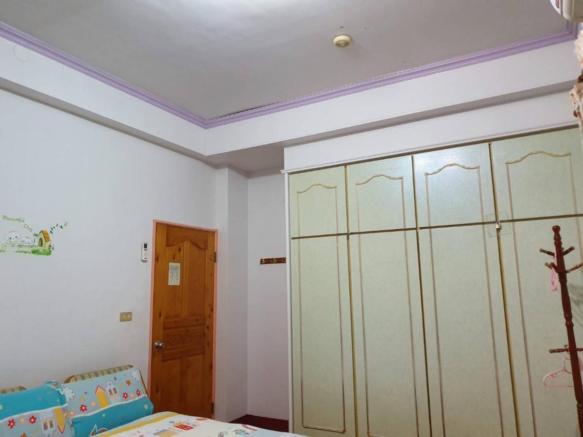 Yilan Xiang Feng Homestay Wujie Buitenkant foto